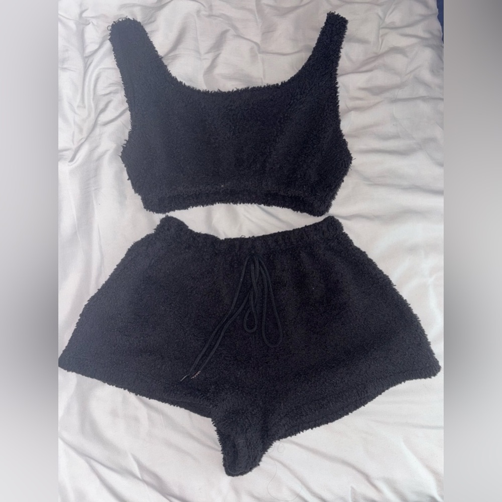 SHEIN Black Fuzzy Pajama Set